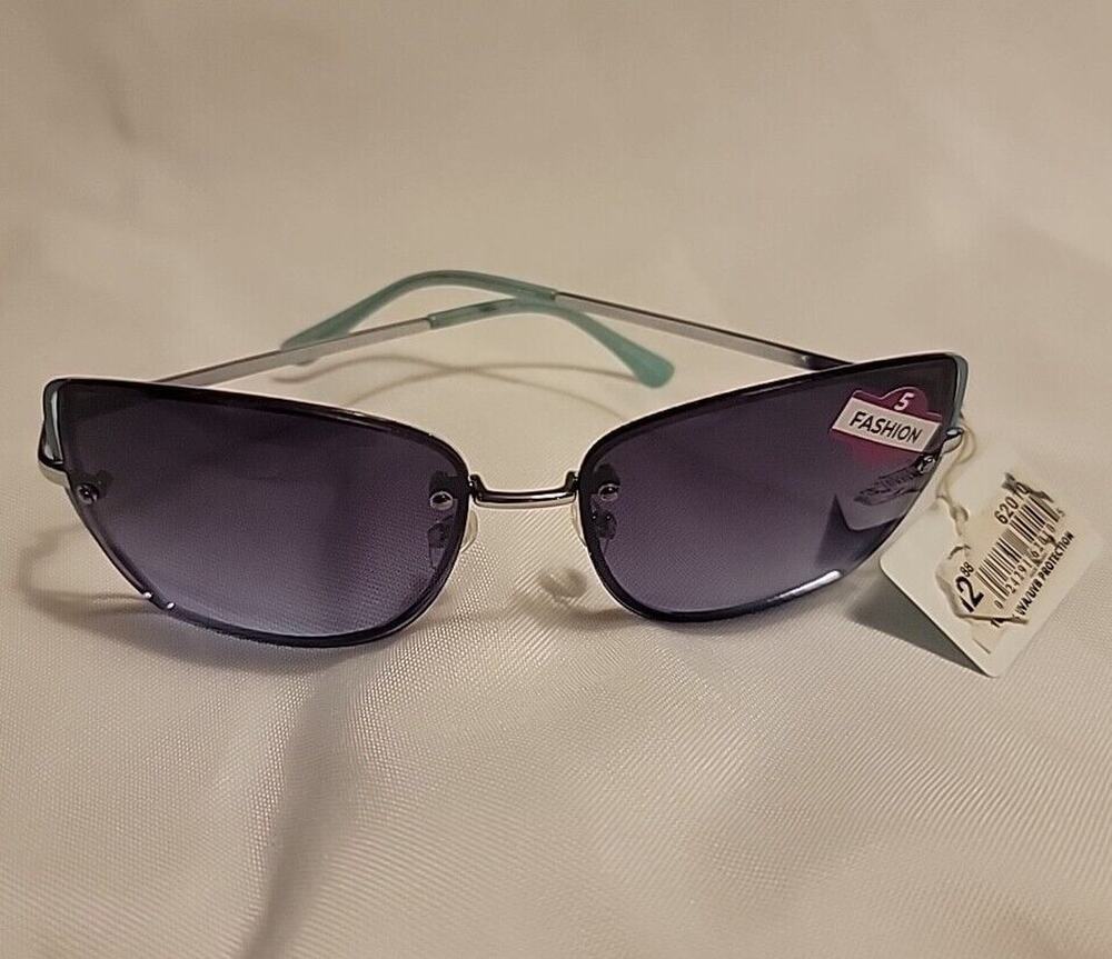 Piranha Freya Womens Fashion Sunglasses Silver Teal Frames Tips Style 62010